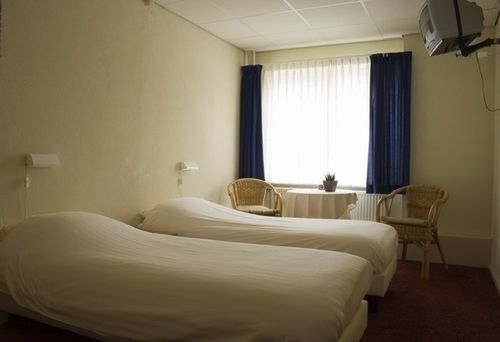 Hotel Brabant Хилваренбек Екстериор снимка